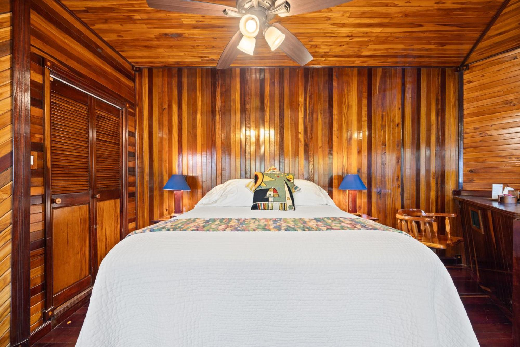 Tambor Tropical Beach Resort- Adults Only Rom bilde